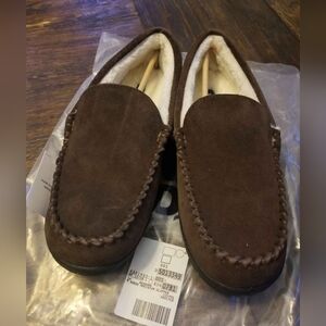 NWT Men's Suede House Slippers